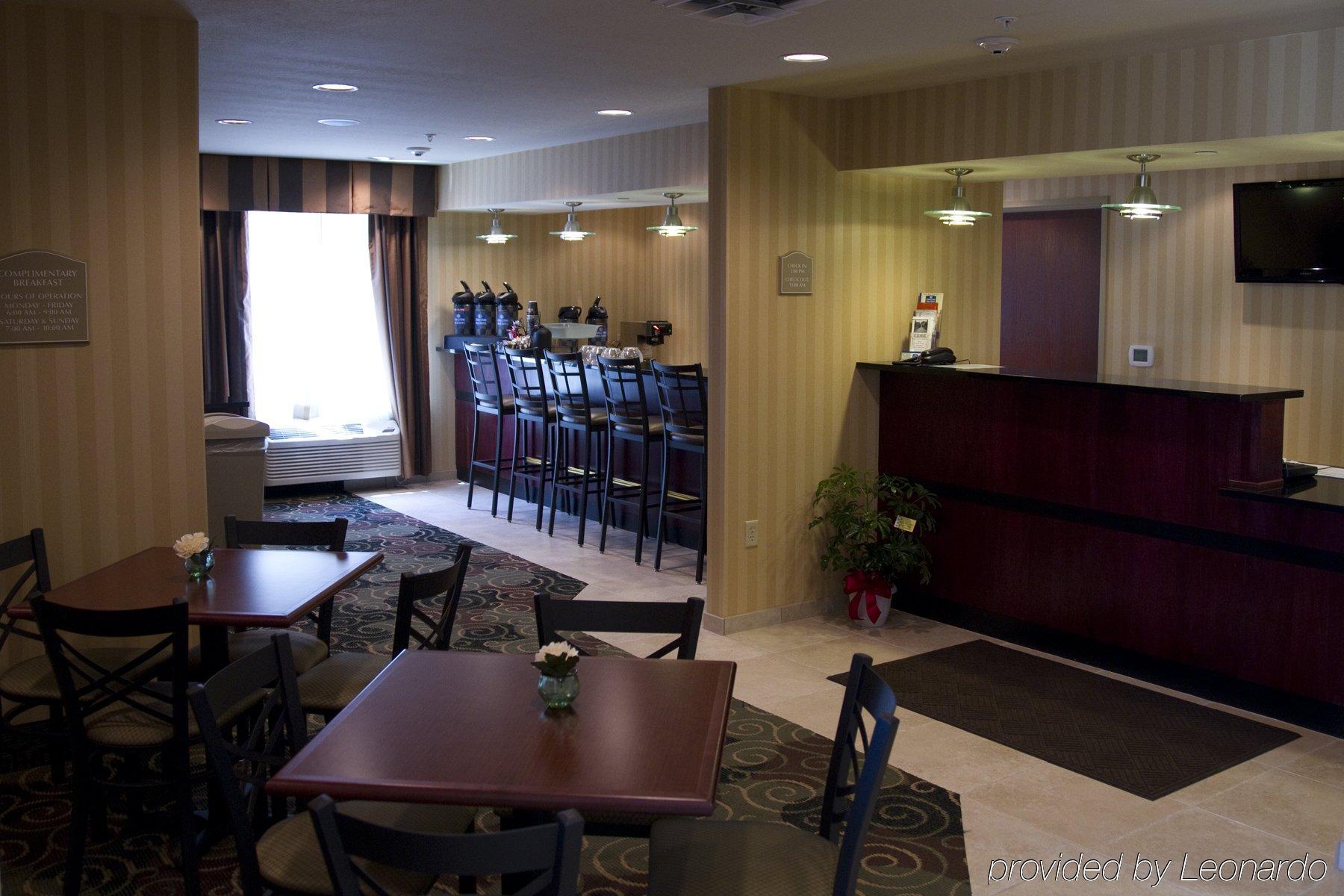 Cobblestone Inn & Suites - Vinton, Ia מסעדה תמונה